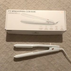 T3 single pass ceramic flatiron